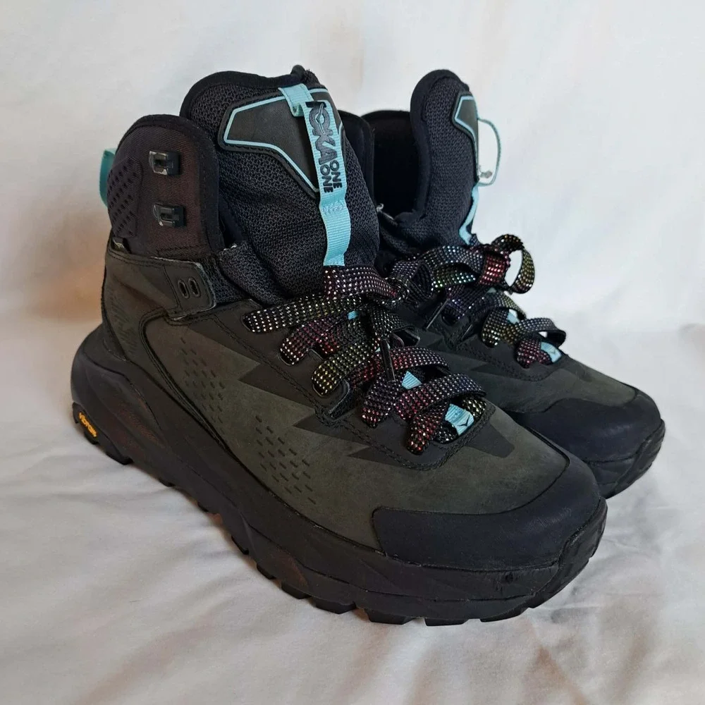 Hoka One One hoka one